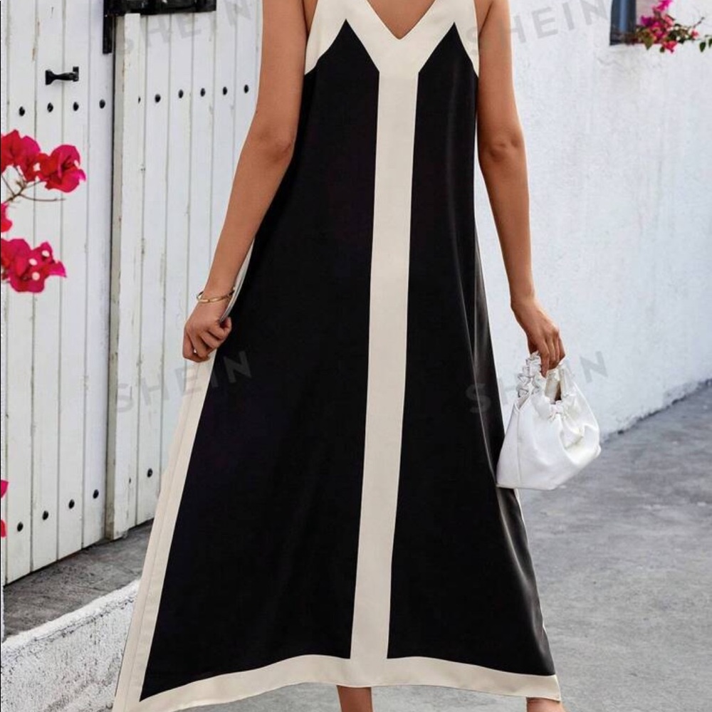 Color block Dress - Picture 3 of 7